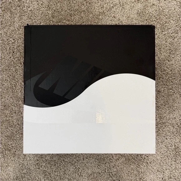 Nike x CLOT Cortez SP “Forrest Gump” White Royal Red Men’s Sz 12 NWT DS - Picture 8 of 9